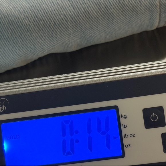 Madewell 30 Light Wash Distressed Raw Hem The Mom Jean Denim Shorts Button Fly - Picture 9 of 9